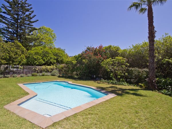 4 Bed House in Constantia