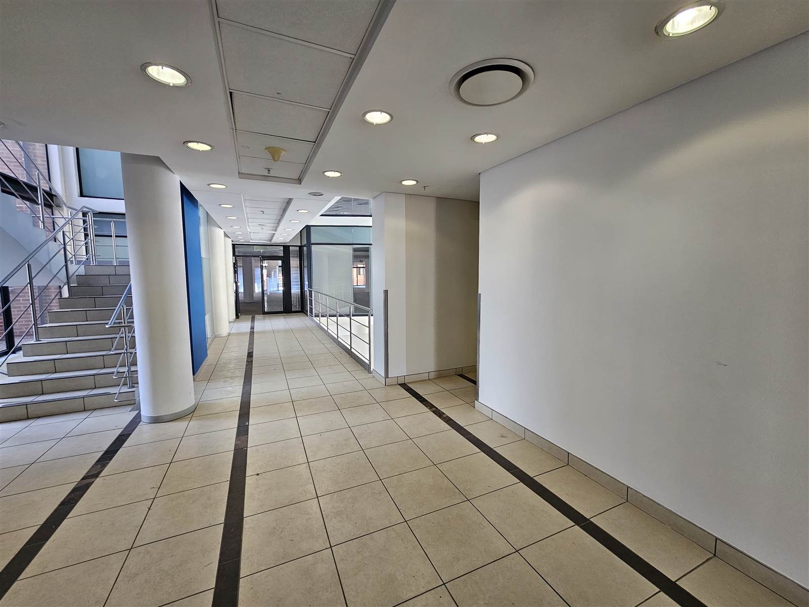 716  m² Commercial space in Centurion CBD photo number 21
