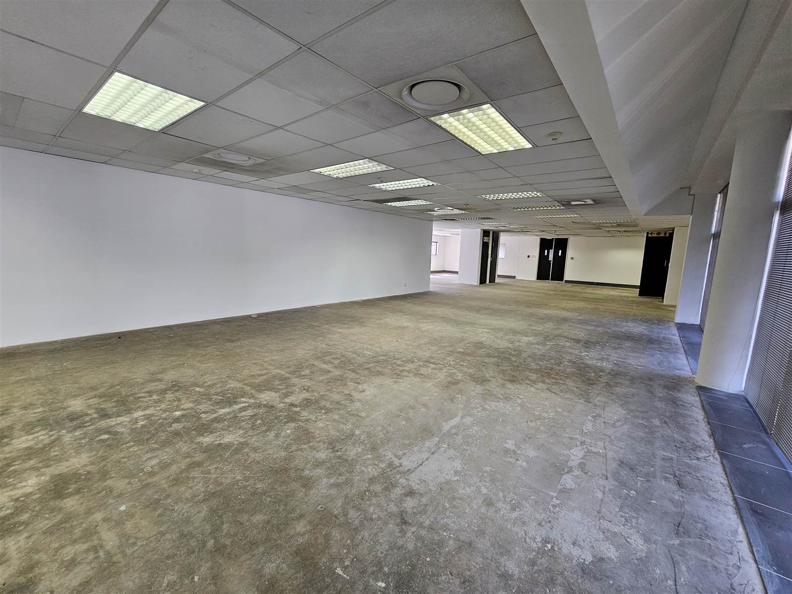 716  m² Commercial space in Centurion CBD photo number 5