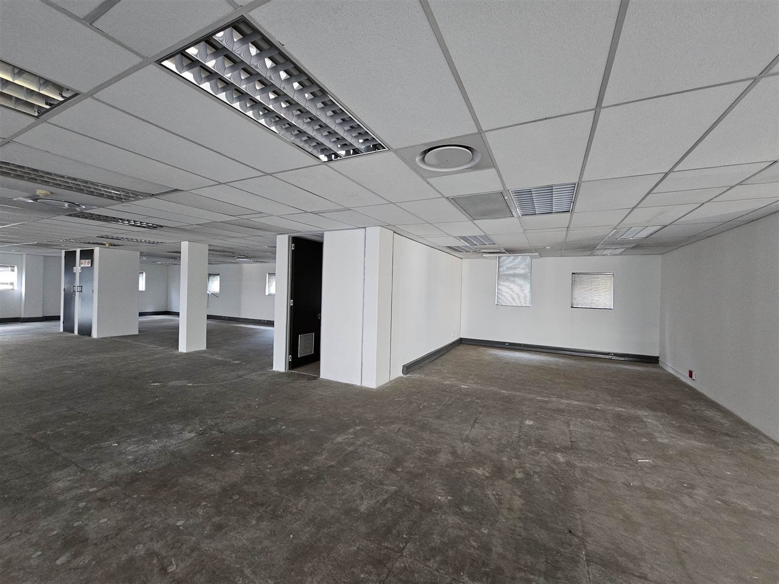 716  m² Commercial space in Centurion CBD photo number 13