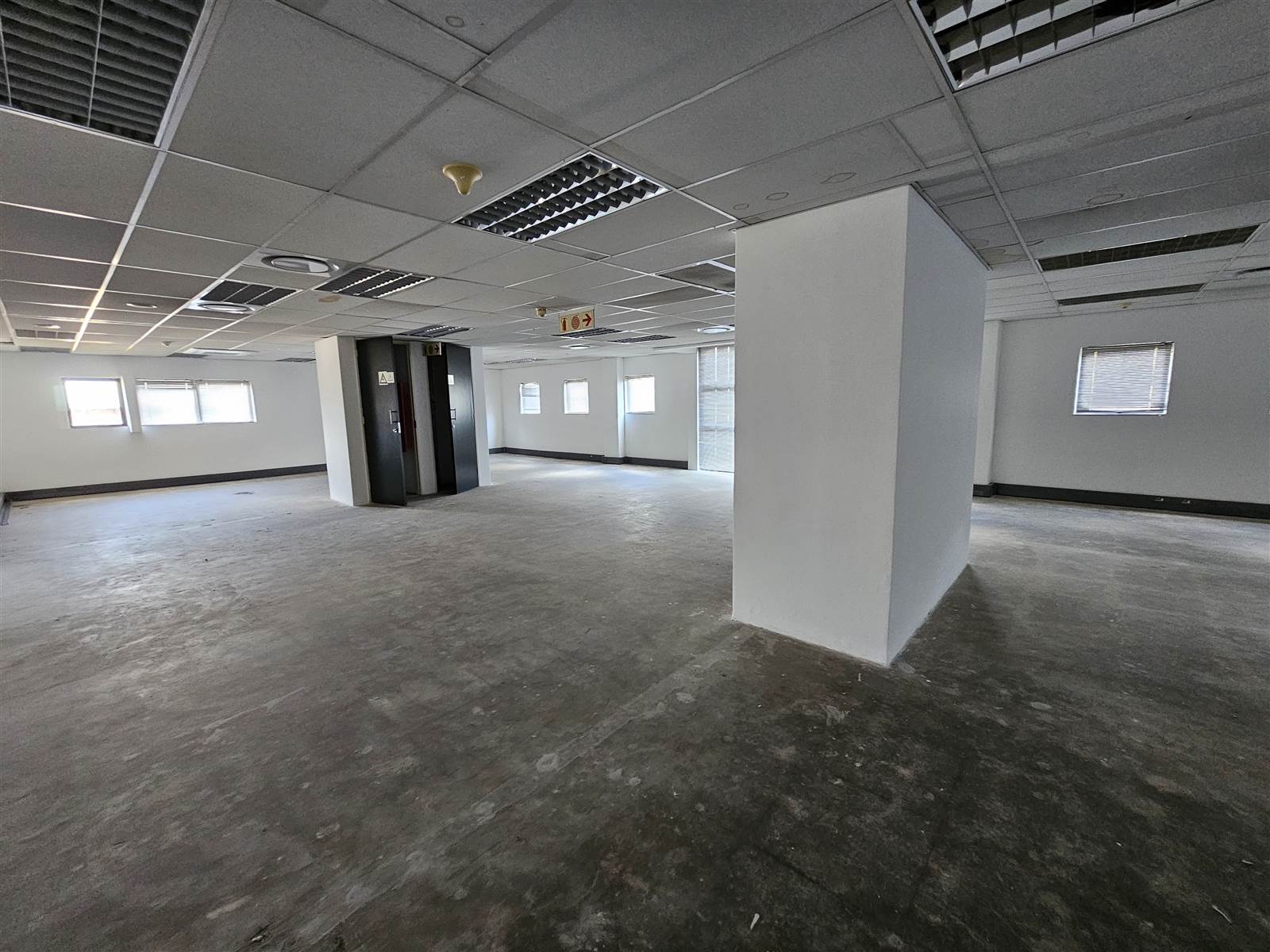 716  m² Commercial space in Centurion CBD photo number 17