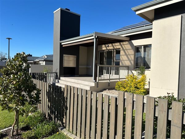 3 Bedroom House 3 Bedroom House
