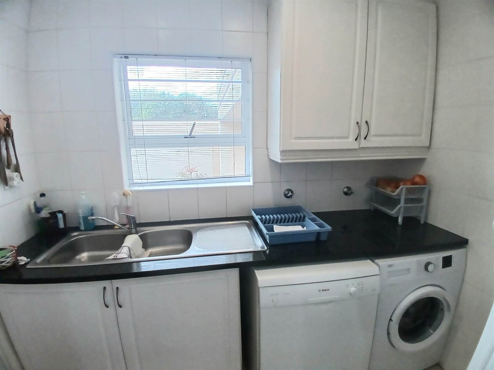 3 Bed Townhouse in Ramsgate photo number 7