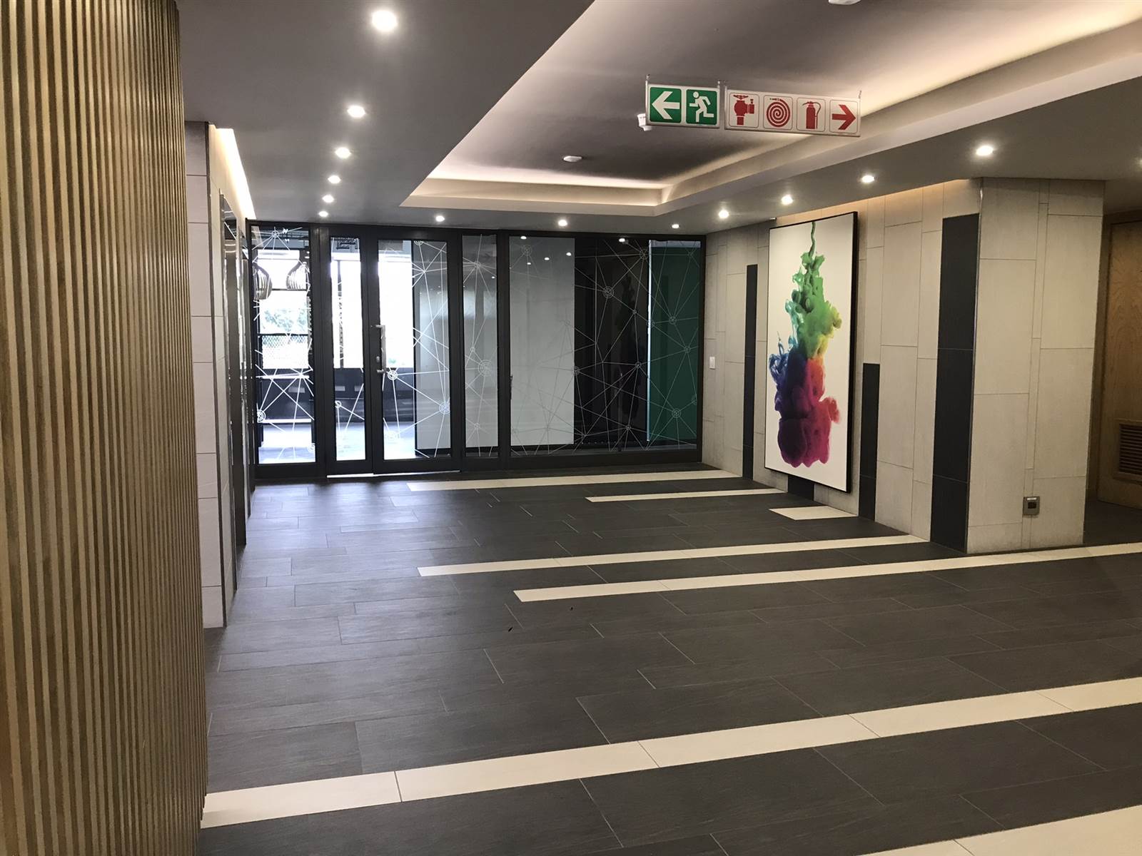 474  m² Commercial space in Fourways photo number 21