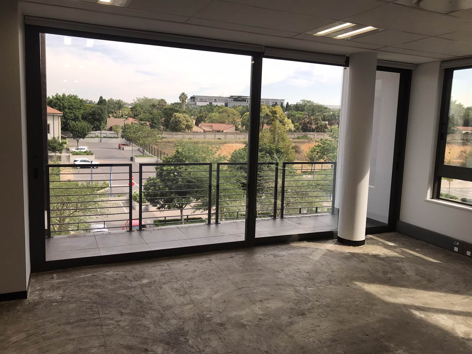 474  m² Commercial space in Fourways photo number 17