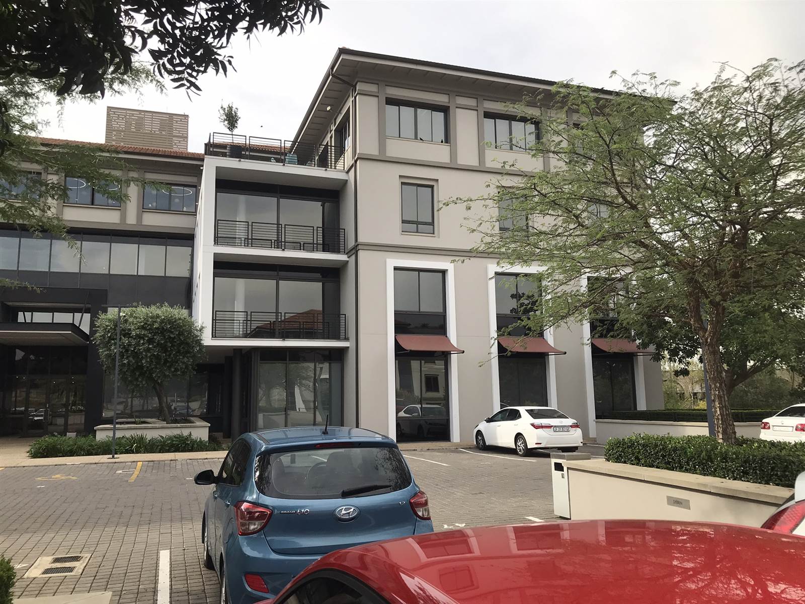 474  m² Commercial space in Fourways photo number 2