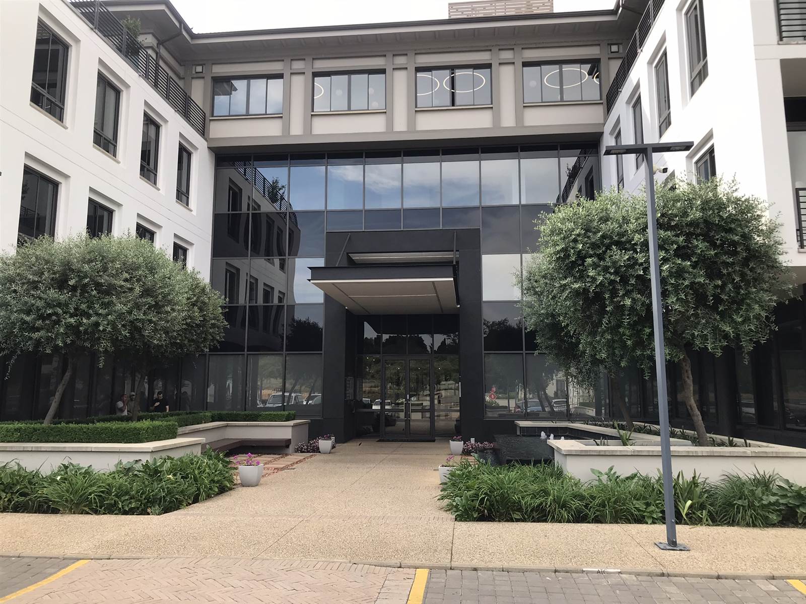 474  m² Commercial space in Fourways photo number 1