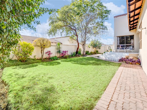 3 Bedroom House 3 Bedroom House