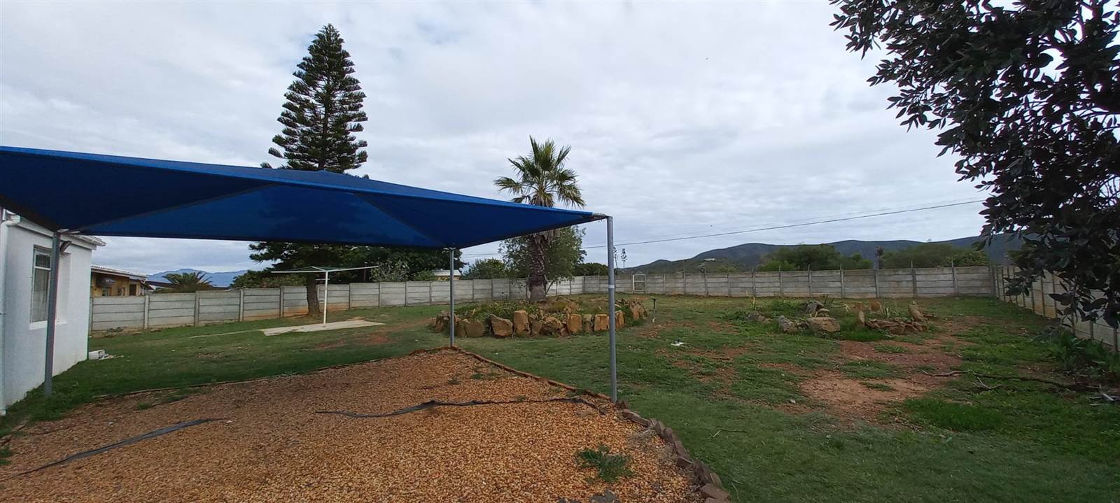 3 Bed House in Bonnievale photo number 2
