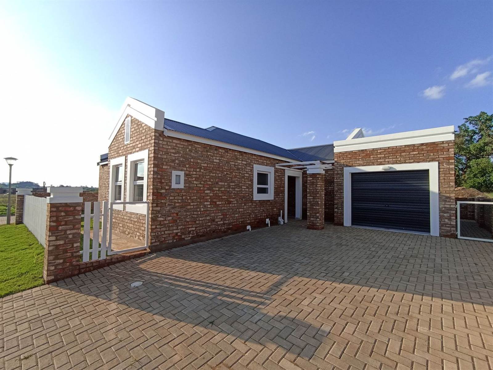 3 Bed House in Mooivallei Park photo number 2