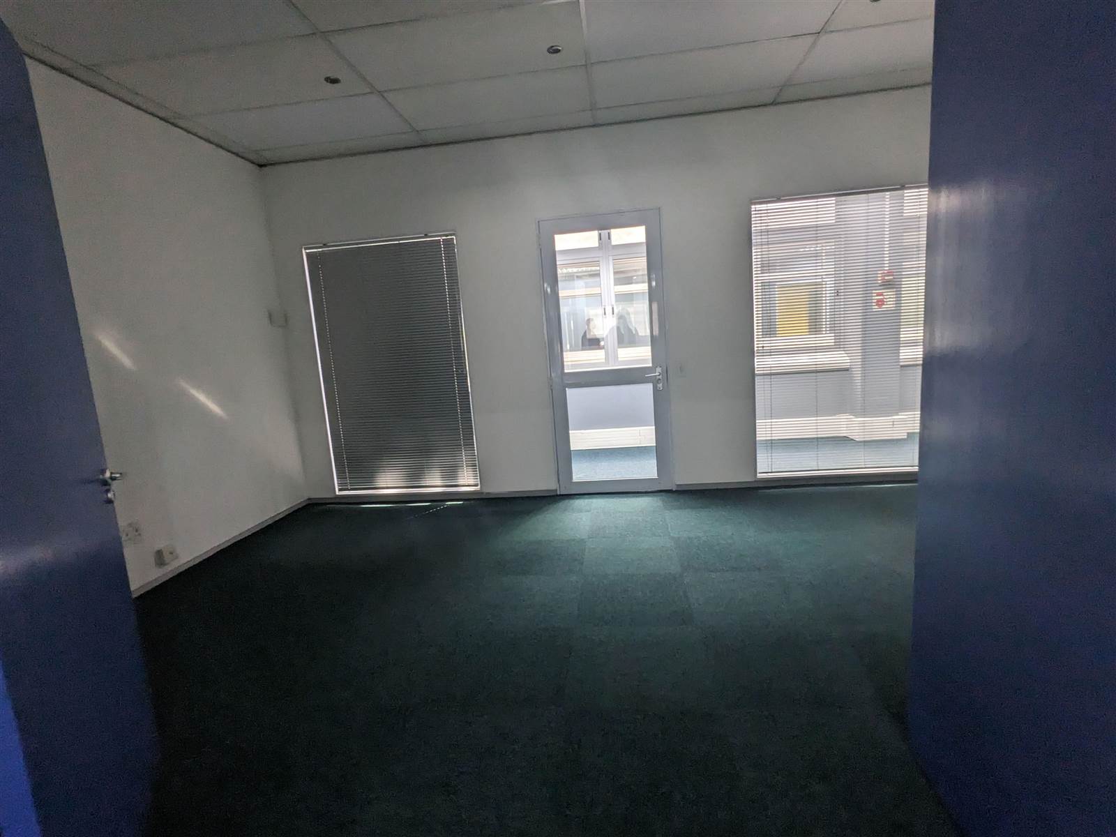 204  m² Commercial space in Milnerton Central photo number 8