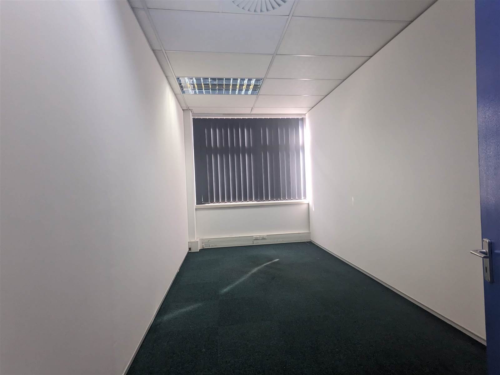 204  m² Commercial space in Milnerton Central photo number 17