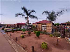 3 Bed House in Karen Park