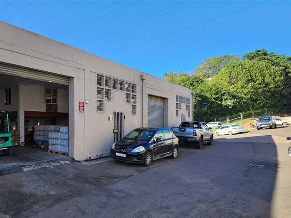 124  m² Industrial space