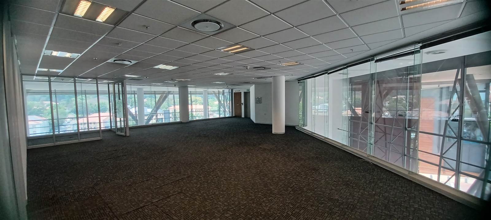 1443  m² Commercial space in Melrose Arch photo number 3