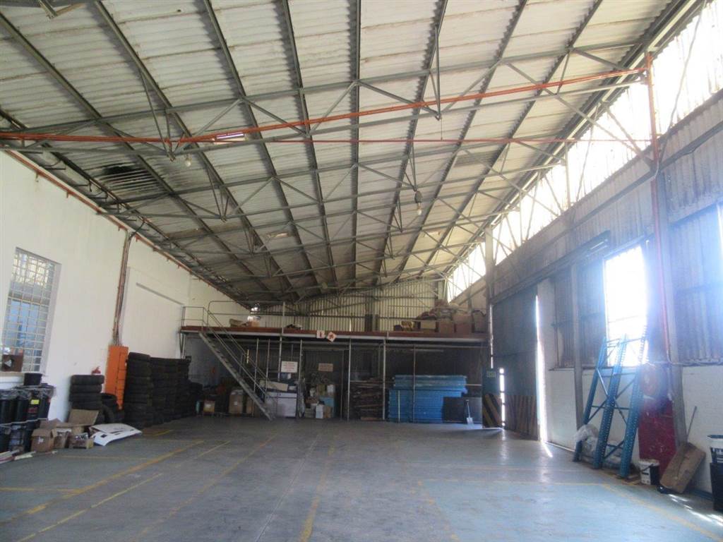 13100  m² Industrial space in Algoa Park photo number 17