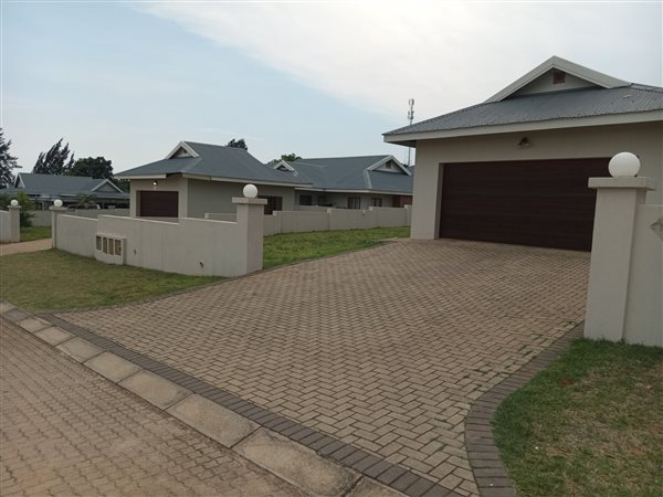 3 Bed House in White River