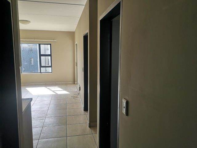 2 Bed Apartment in Glen Austin AH photo number 3