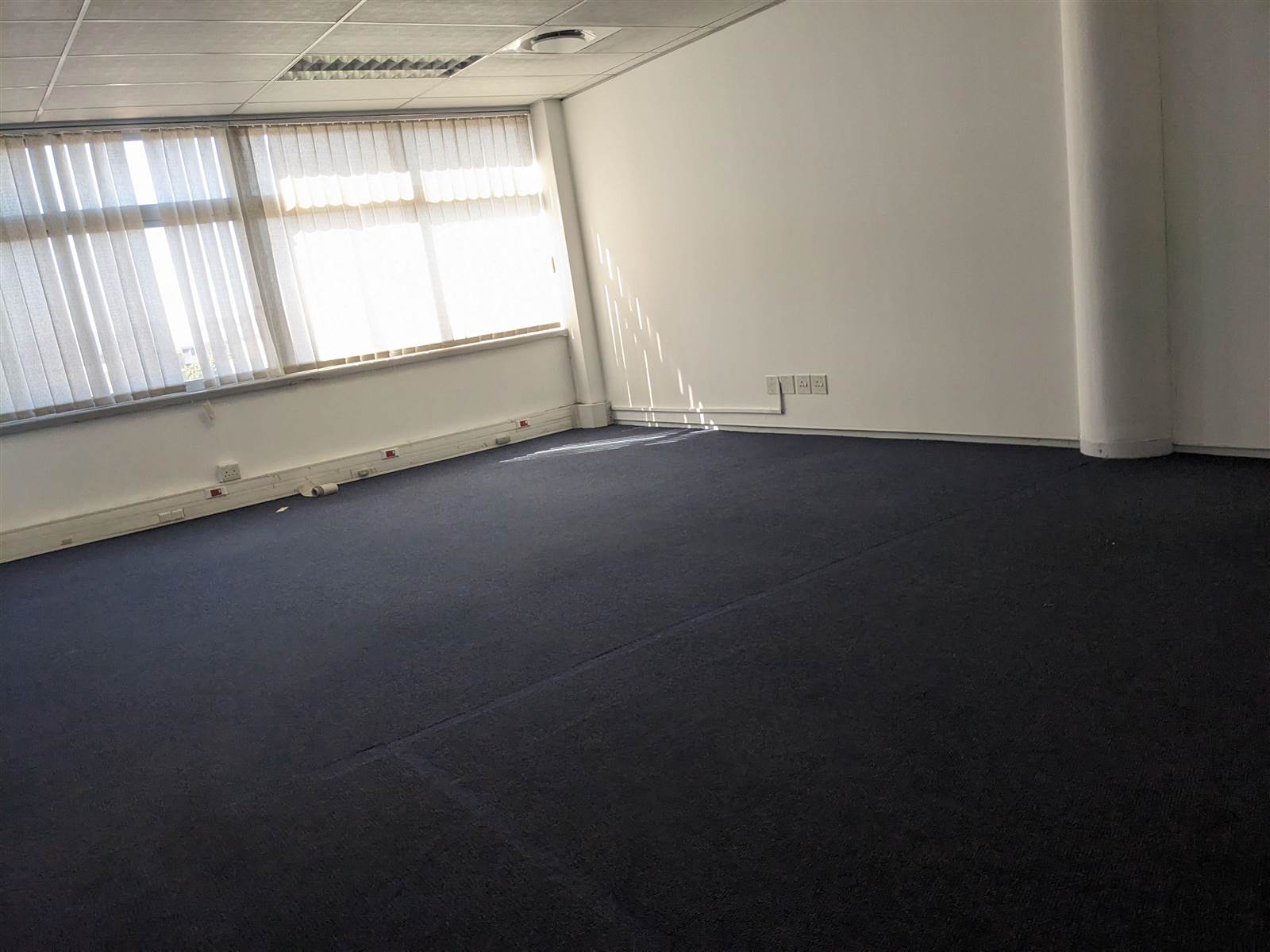 92  m² Commercial space in Milnerton Central photo number 6