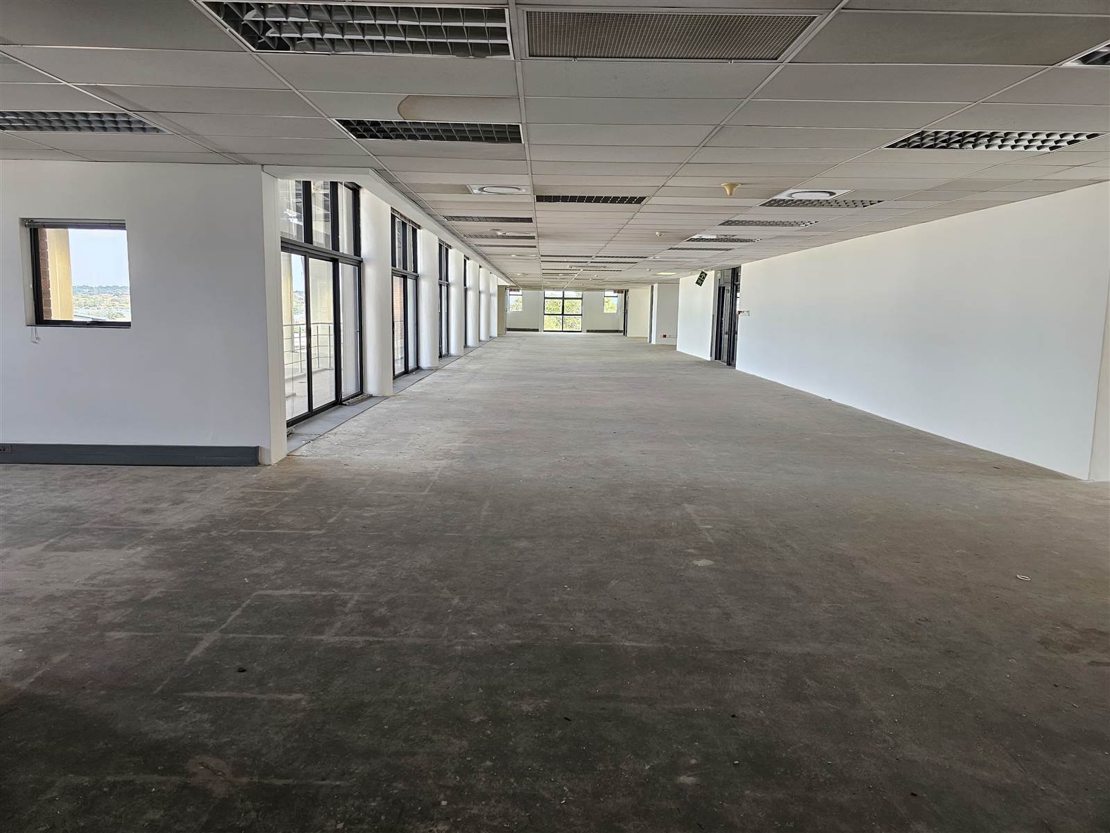 739  m² Commercial space in Centurion CBD photo number 7