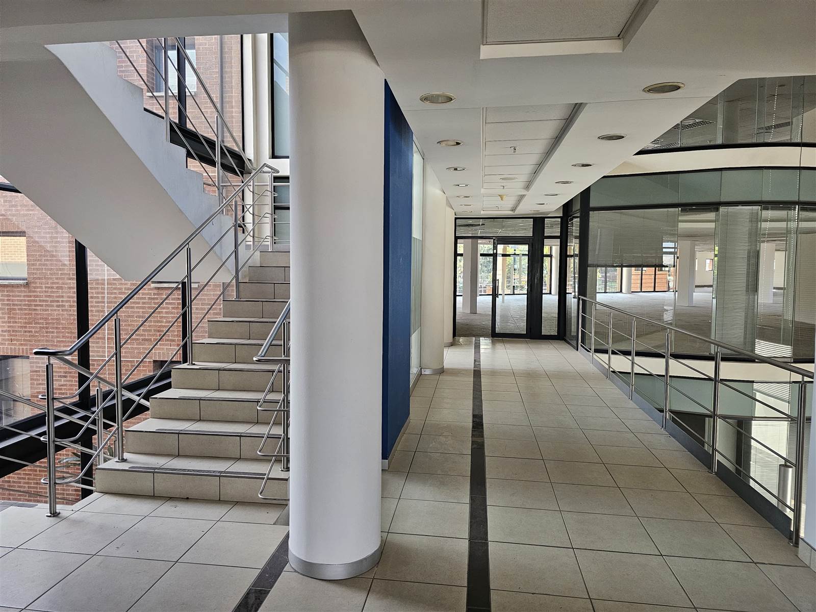 739  m² Commercial space in Centurion CBD photo number 19