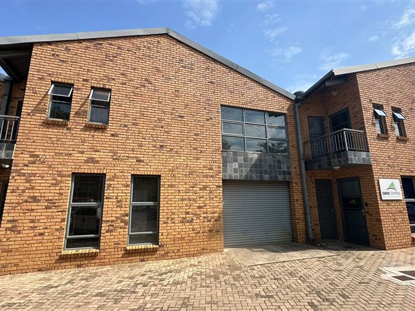 257  m² Commercial space in Route 21 Business Park