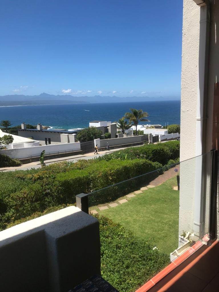 2 Bed Apartment in Plettenberg Bay photo number 1