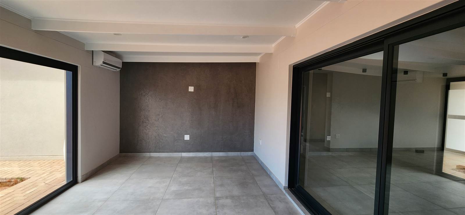 4 Bed House in Kathu photo number 6