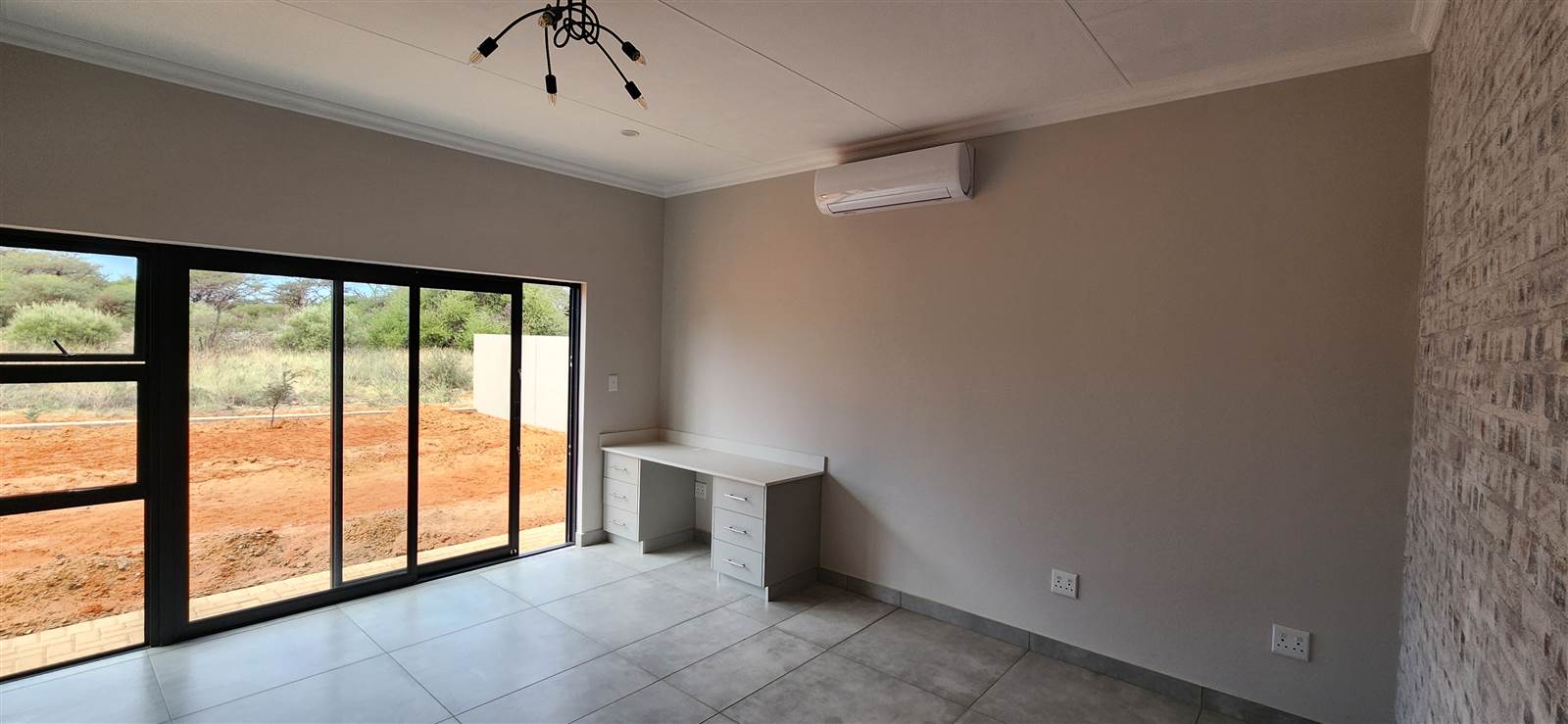 4 Bed House in Kathu photo number 16
