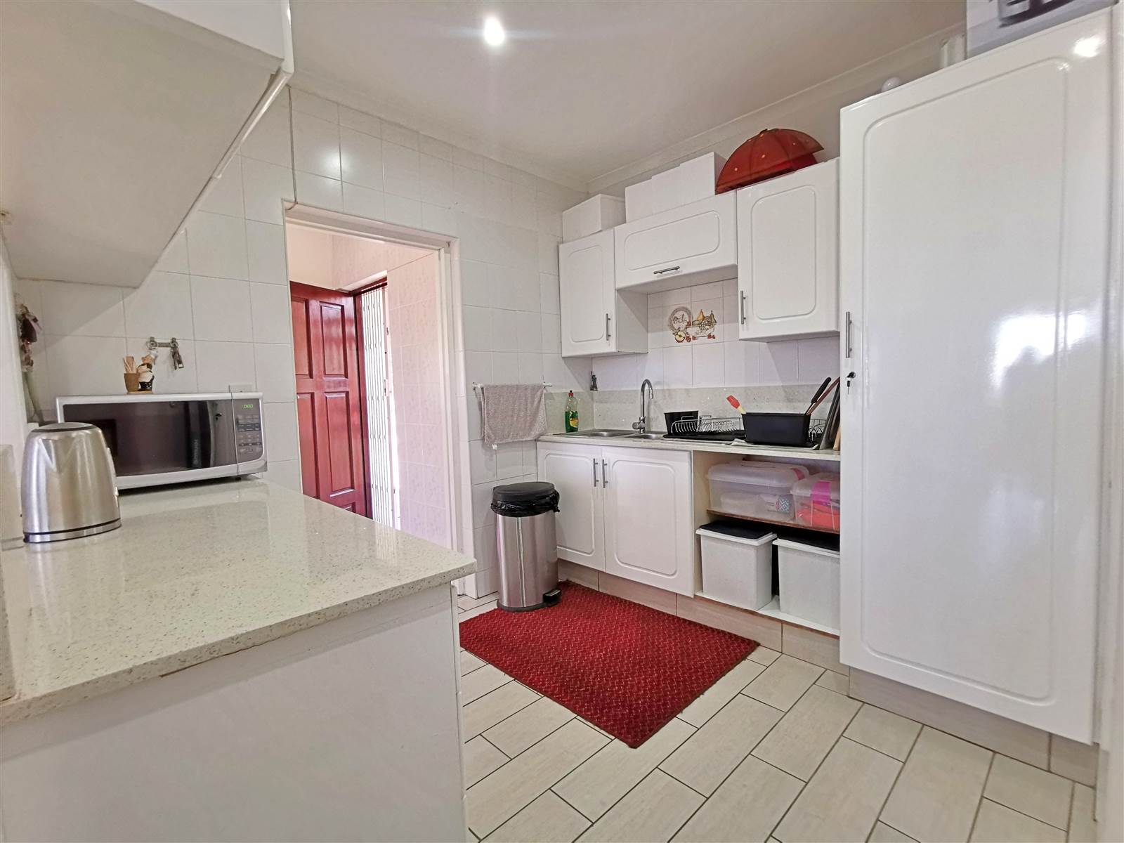 3 Bed Townhouse in Scottburgh Central photo number 20