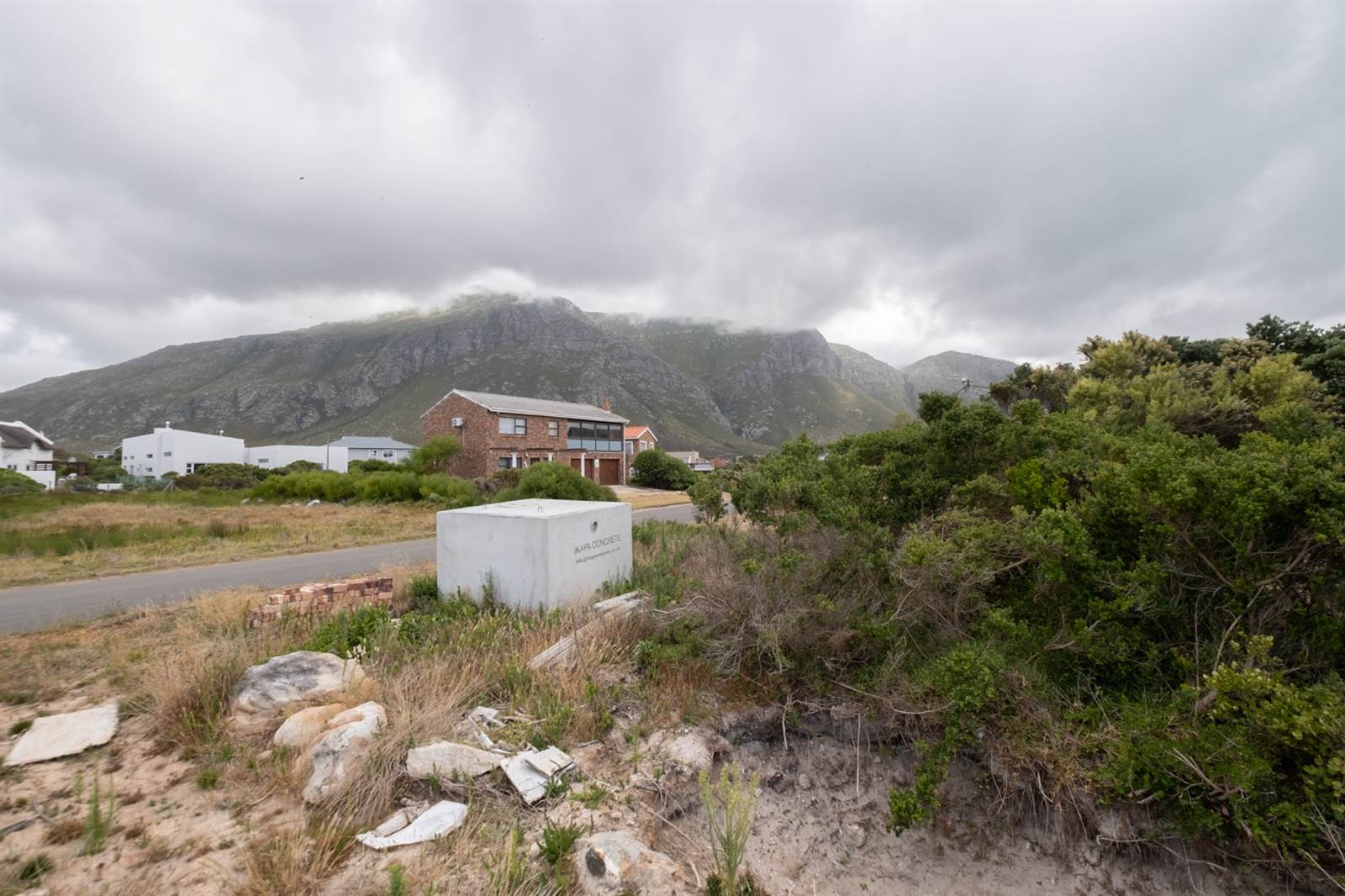 700 m² Land available in Bettys Bay photo number 5