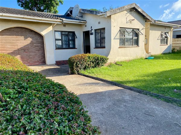 3 Bedroom House 3 Bedroom House