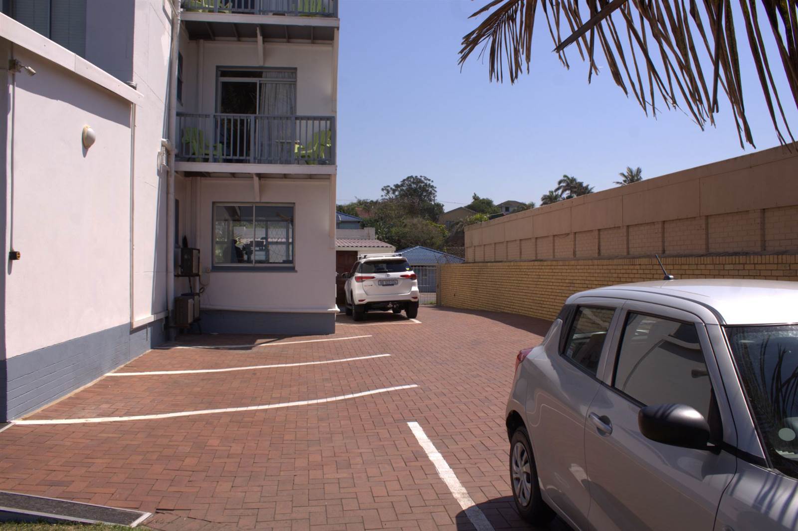Commercial space in Amanzimtoti photo number 13