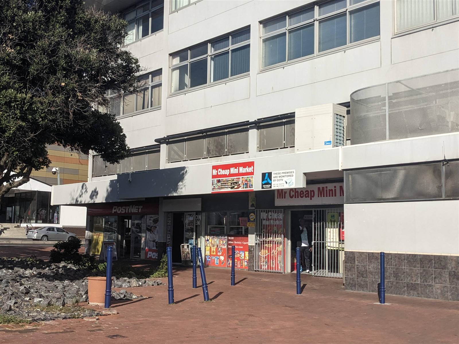 427  m² Commercial space in Milnerton Central photo number 1