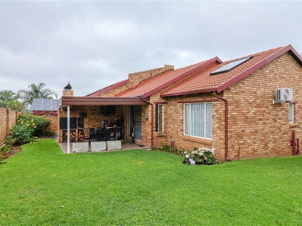 2 Bedroom Townhouse