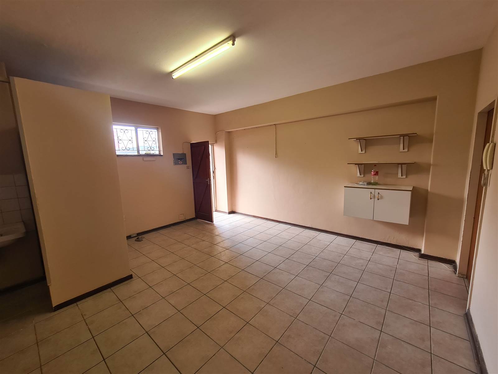 51  m² Commercial space in Pietermaritzburg Central photo number 5