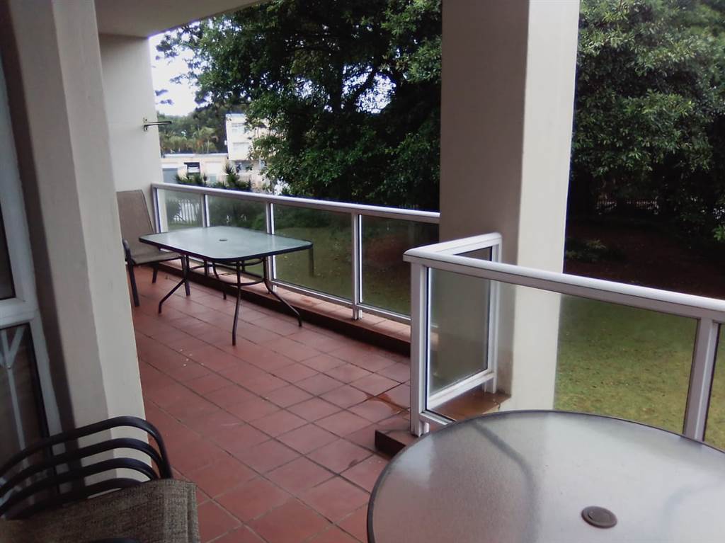 3 Bed Flat in Shelly Beach photo number 10