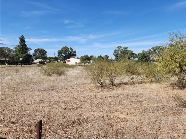 1760 m² Land available in Nieuwoudtville