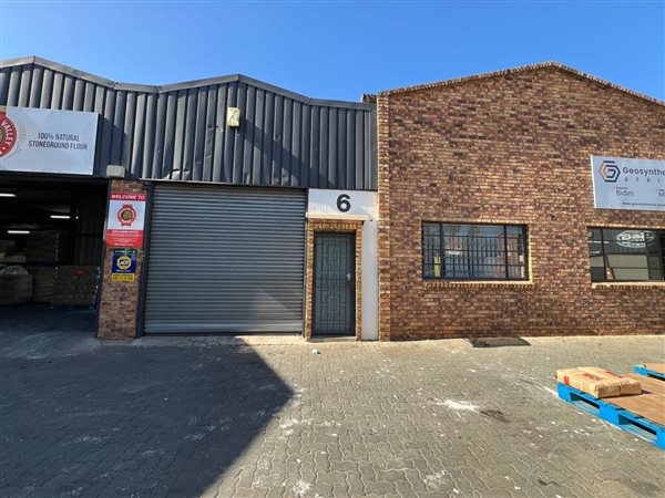 223  m² Industrial space