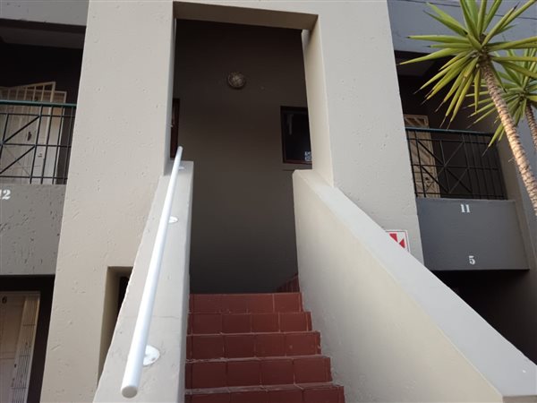 2 Bedroom Apartment 2 Bedroom Apartment