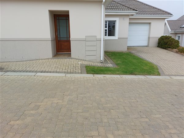 2 Bed House in Heiderand