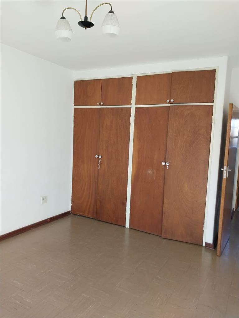 1 Bed Flat in Rosettenville photo number 3