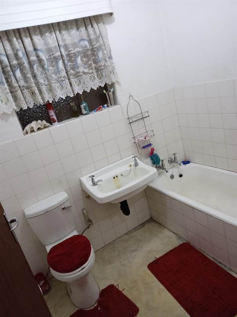 1 Bed Flat in Rosettenville photo number 6
