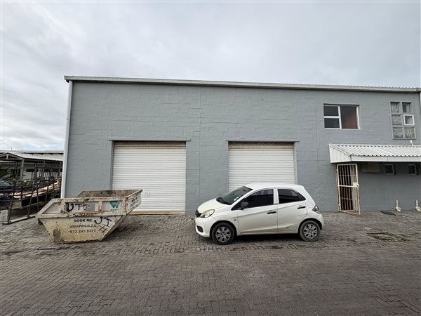 410 m² Industrial space 410 m² Industrial space