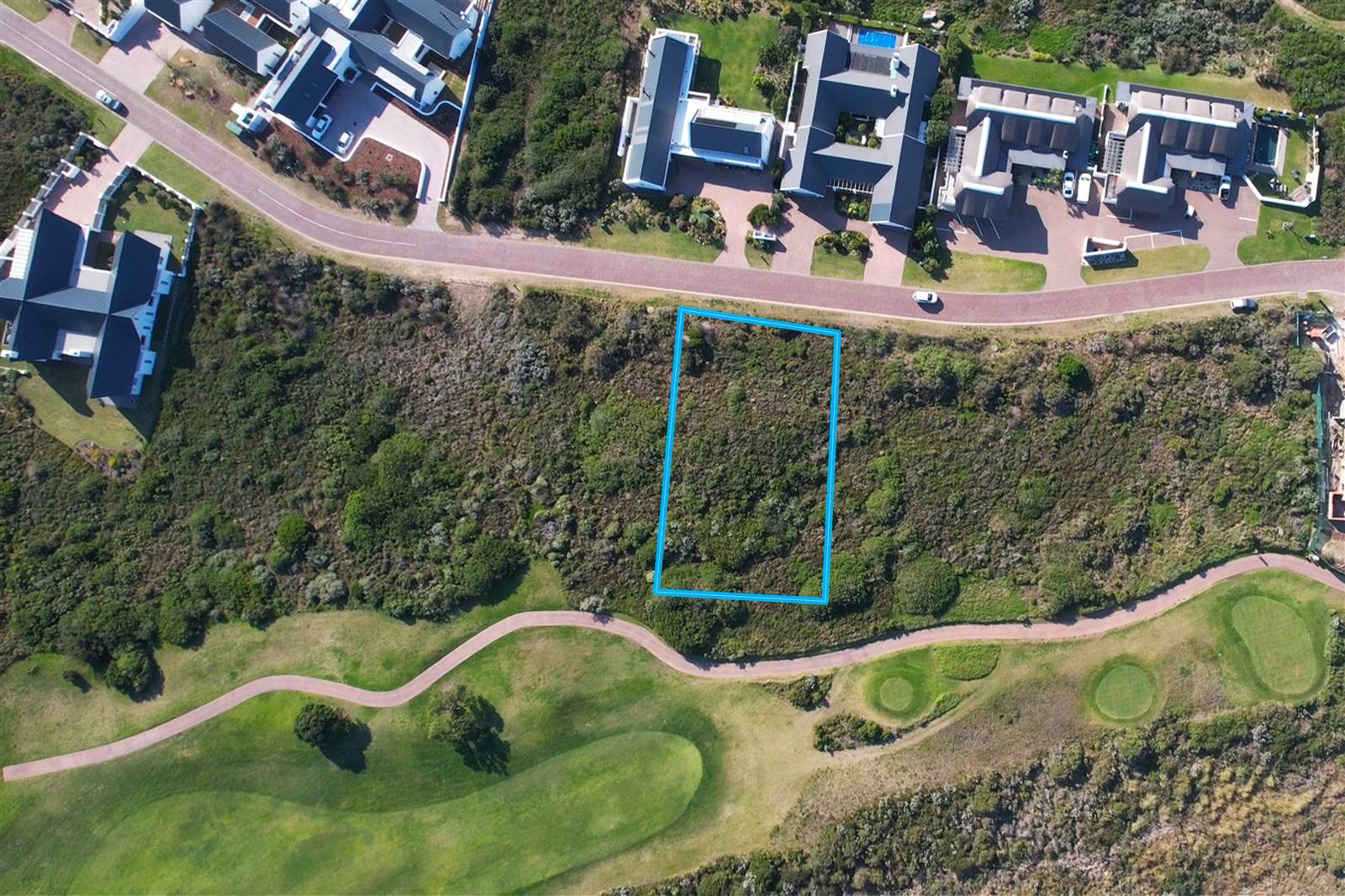 1215 m² Land available in St Francis Links photo number 3