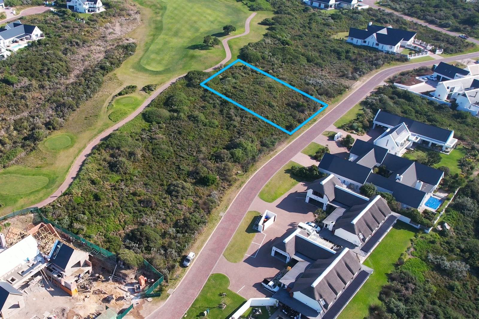 1215 m² Land available in St Francis Links photo number 5