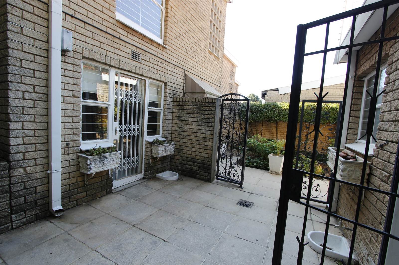 3 Bed Townhouse in Morningside photo number 3