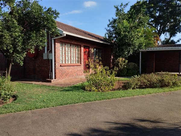 3 Bed House in Manor