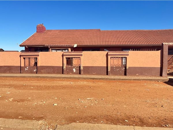3 Bedroom House 3 Bedroom House