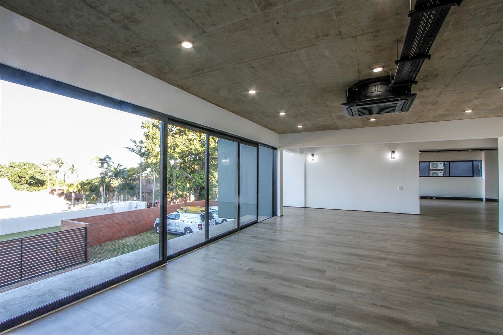 113  m² Office Space in Durban North photo number 17